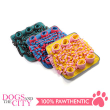 Load image into Gallery viewer, DGZ Pet Snuffle Mat for Dog and Cat, Feeding Mat, Nosework Mat for Relieve Stress, Restlessness, Interactive Puzzle Toys 27x36cm