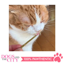 Load image into Gallery viewer, PETIO W14130   Cat Health Care  Hairball &amp; Dental Stick 25g Cat Treats