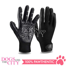 Load image into Gallery viewer, PAWISE 11495 Pet Deshedding Gloves for Cats and Dogs 24cm